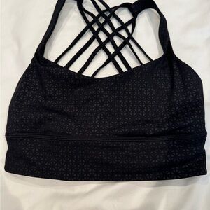 LULULEMON SIZE 6 black bra